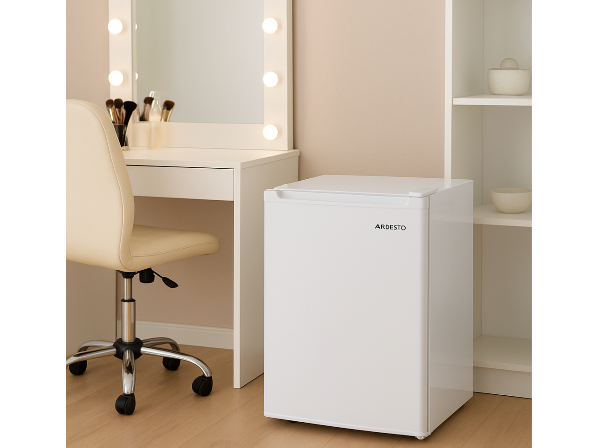 Мініхолодильники: коли великому просто немає куди стати