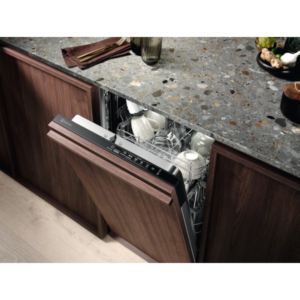 Посудомийна машина Electrolux EEA912100L