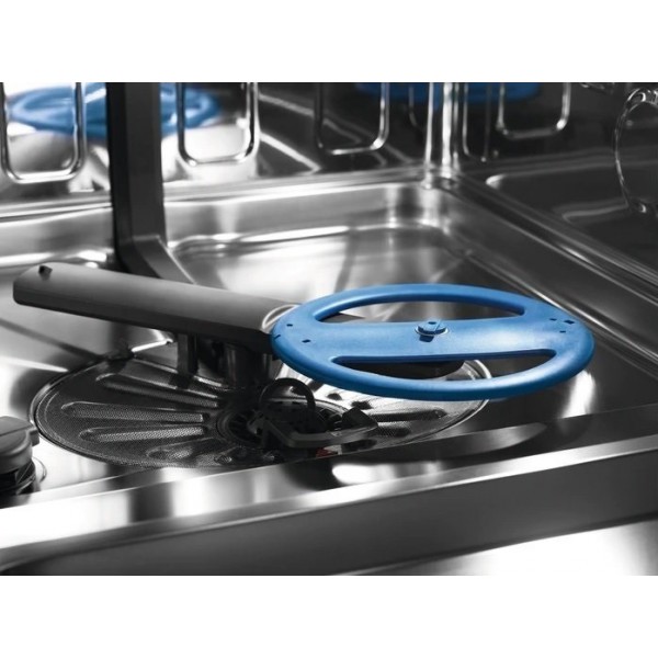 Посудомийна машина Electrolux EMS47320L