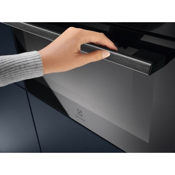 Духова шафа ELECTROLUX EVM8E08Z