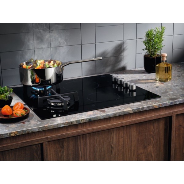 Варильна поверхня Electrolux EGE6172NOK