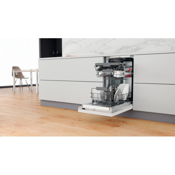 Посудомийна машина Whirlpool WSIC3M27C